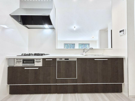 �L�b�`���@�������������I�ɁA�y�����I�V�X�e���L�b�`��  