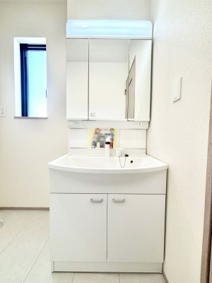 ���ʑ�E���ʏ��@�傫�����₷���O�ʋ��Ő�����������ʑ�́A�g�����Ȃ݃`�F�b�N�┧�̂������ɂ������߂ł��B 