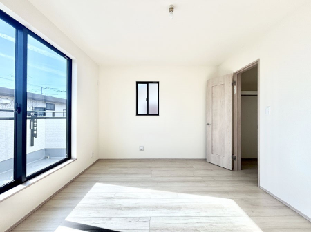 ���̑����ρ@���邢�o���R�j�[�T�C�h�ɗm����ݒu�B�ڊo�߂̗ǂ��Q���ɁB 