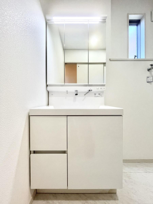 ���ʑ�E���ʏ��@�傫�����₷���O�ʋ��Ő�����������ʑ�́A�g�����Ȃ݃`�F�b�N�┧�̂������ɂ������߂ł��B 