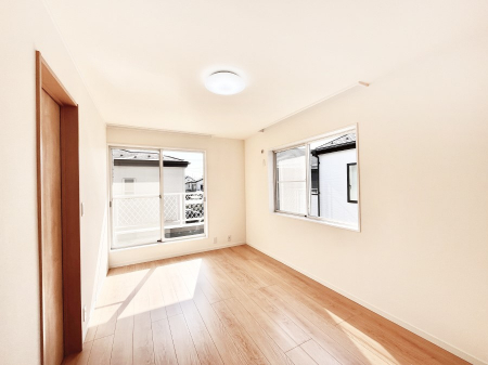 ���̑����ρ@�o���R�j�[���J�������v���X���Ă����m��