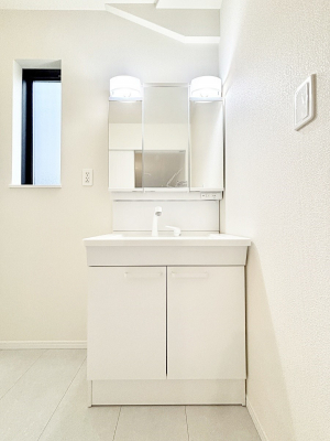 ���ʑ�E���ʏ��@�傫�����₷���O�ʋ��Ő�����������ʑ�́A�g�����Ȃ݃`�F�b�N�┧�̂������ɂ������߂ł��B