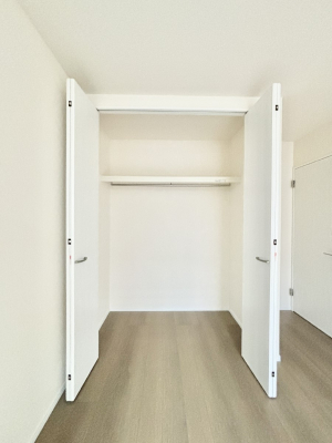 ���[�@�m���̃N���[�[�b�g�B���s��������̂Ō���̈ߗނ�����������܂�܂��B