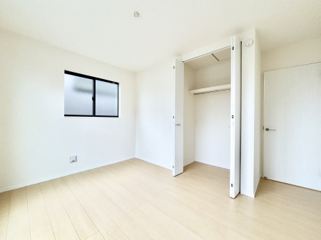 �q�������@�q�������ɂ��������߂Ȏ��[�X�y�[�X�����Ղ�̋���