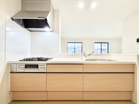 �L�b�`���@���r���O�����n����l�C�̃J�E���^�[�L�b�`���B �Ƒ��������Ȃ���Ǝ������邱�Ƃ��ł��܂��B