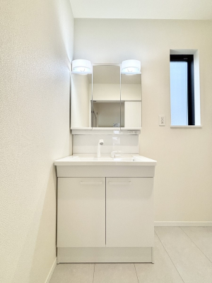 ���ʑ�E���ʏ��@�傫�����₷���O�ʋ��Ő�����������ʑ�́A�g�����Ȃ݃`�F�b�N�┧�̂������ɂ������߂ł��B 