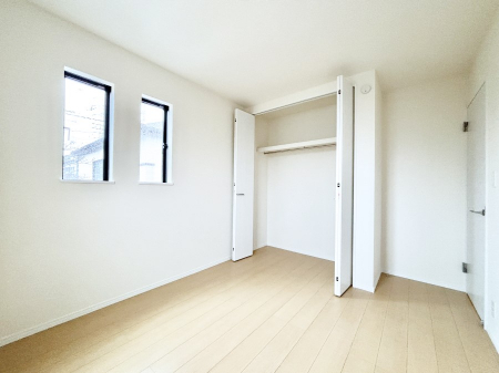 �q�������@�q�������ɂ��������߂Ȏ��[�X�y�[�X�����Ղ�̋���