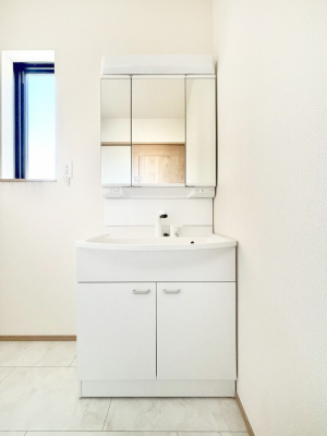 ���ʑ�E���ʏ��@���[�͂Ƌ@�\���ɗD�ꂽ���ʉ��ϑ�