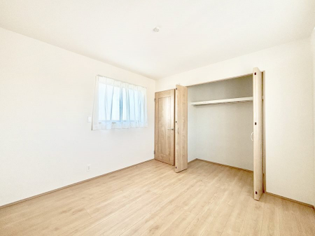 �q�������@�q�������ɂ��������߂Ȏ��[�X�y�[�X�����Ղ�̋���