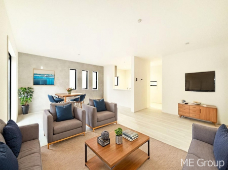 ���r���O�@�������������͋C�̂k�c�j�͉Ƒ��݂�Ȃ̉��K��ԁ@���Ƌ��CG�ł�