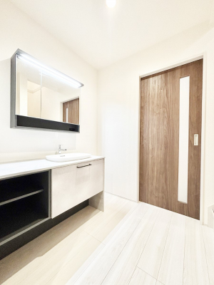 ���̑��@�㎿�Ȑ��ʋ�Ԃ���Ƃ�̎��Ԃ����o