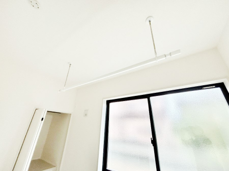 ���̑����ρ@�����������|�[���B�~�J��ԕ��̎����ɑ劈�􂵂܂��B  