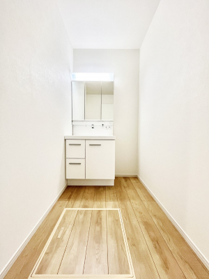 ���ʑ�E���ʏ��@���[�͂Ƌ@�\���ɗD�ꂽ���ʉ��ϑ�