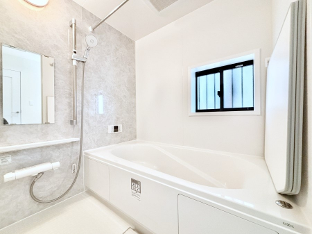 �����@����̔�����₷��؂ȃo�X�^�C���B�������Ƃ����C���y����Ŕ����Ƃ肽���ł��ˁI  