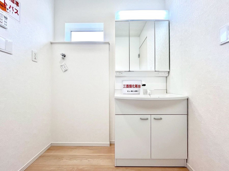 ʑEʏ@傫₷OʋŐʑ́AgȂ݃`FbN┧̂ɂ߂łB 