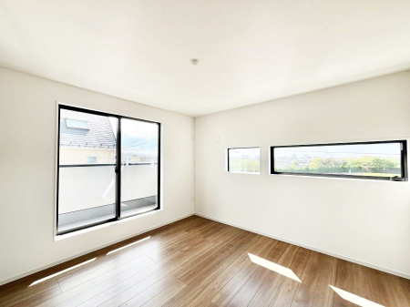 ���̑����ρ@�o���R�j�[���J�������v���X���Ă����m��