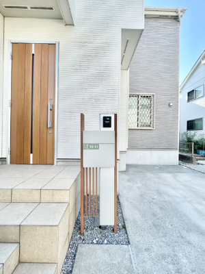 ̑@\DEC^[zE|XgЂƂɏWBGgXɂȂރVvfUCB