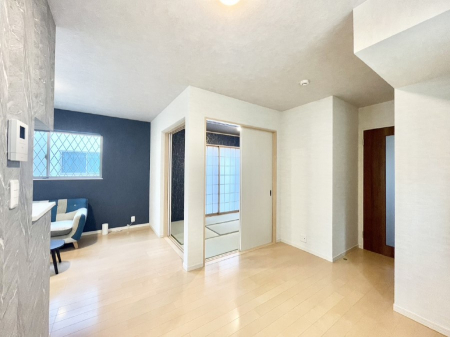 rO@傫ȑ炽Ղ̗zƕ郊rO