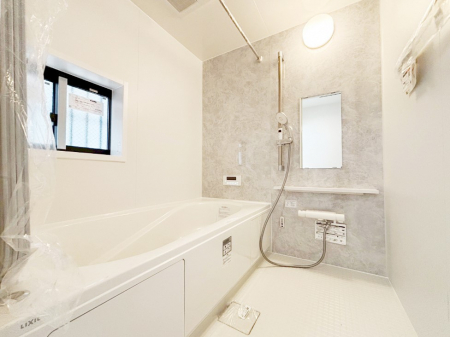 �����@����̔�������Ă���閾�邢�������̂���o�X���[��