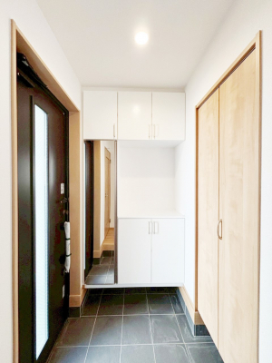 ���ց@�Ƒ��̋A��₨�q�l�������������}���錺��