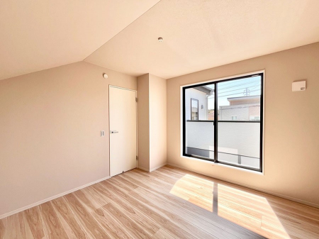 ���̑����ρ@���邢�o���R�j�[�T�C�h�ɗm����ݒu�B�ڊo�߂̗ǂ��Q���ɁB 