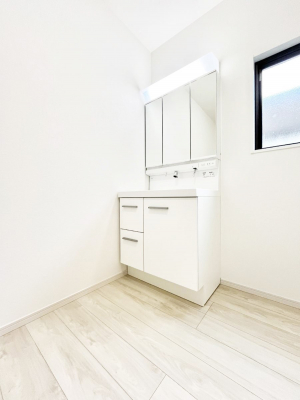 ���ʑ�E���ʏ��@���[�͂Ƌ@�\���ɗD�ꂽ���ʉ��ϑ�