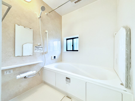 �����@����̔�����₷��؂ȃo�X�^�C���B�������Ƃ����C���y����Ŕ����Ƃ肽���ł��ˁI  