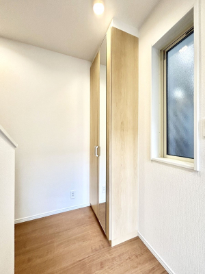 ̑ρ@Ղ[łV[Y{bNXŉƑŠCAւB  