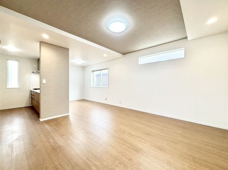 rO@͋Ĉkcj͉Ƒ݂Ȃ̉K  