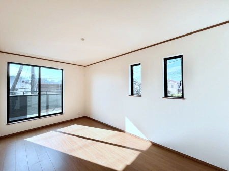 ���̑����ρ@2�ʍ̌����m�ۂ������邢��ԁB�Ƒ��݂�Ȃ����K�ȕ�炵����������݌v�ł��B