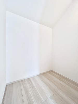 ���̑����ρ@�Ƒ��݂�Ȃ̋��L�������[����̂ɕ֗���2�K�z�[���N���[�N