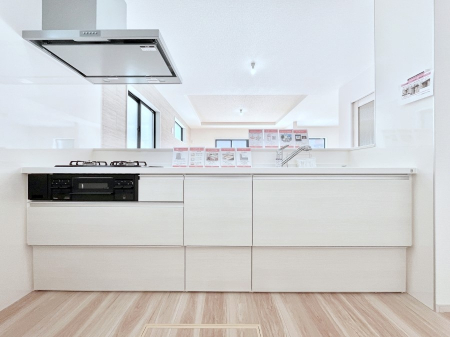 �L�b�`���@�������������I�ɁA�y�����I�V�X�e���L�b�`��  