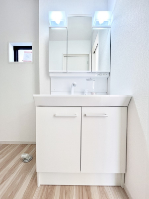 ���ʑ�E���ʏ��@�傫�����₷���O�ʋ��Ő�����������ʑ�́A�g�����Ȃ݃`�F�b�N�┧�̂������ɂ������߂ł��B 