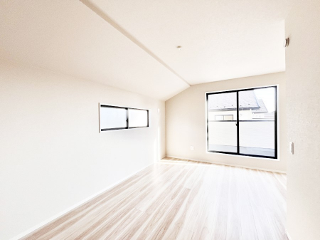 ���̑����ρ@�o���R�j�[���J�������v���X���Ă����m��