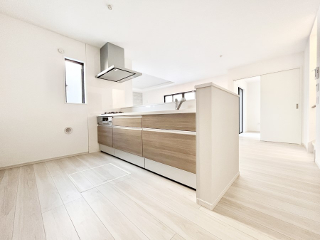 �L�b�`���@���������Ȃ��炲�Ƒ��Ƃ̉�b���y���߂�ΖʃJ�E���^�[�L�b�`��