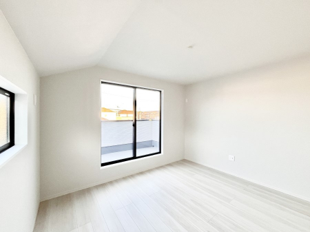 ���̑����ρ@�o���R�j�[���J�������v���X���Ă����m��