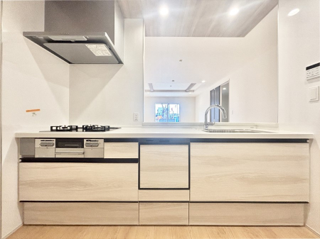 �L�b�`���@�������������I�ɁA�y�����I�V�X�e���L�b�`��  