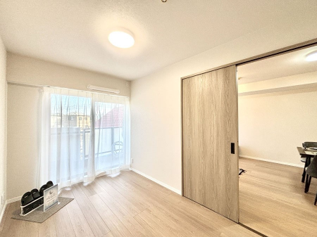 ���̑����ρ@�o���R�j�[���J�������v���X���Ă����m��  