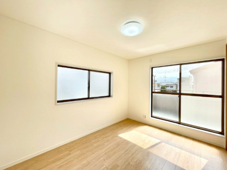 ���̑����ρ@�o���R�j�[���J�������v���X���Ă����m��