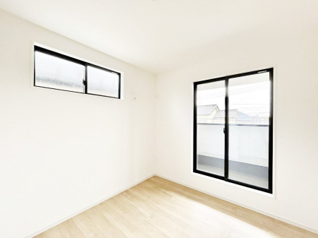 ���̑����ρ@�o���R�j�[���J�������v���X���Ă����m��