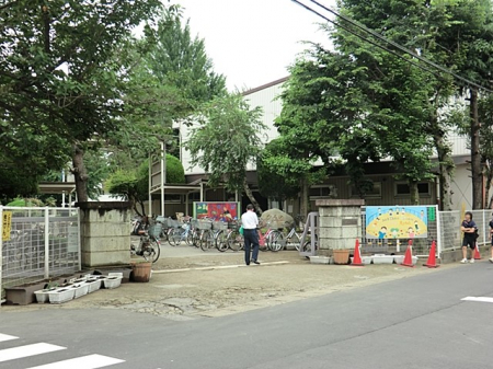 ӊ@wZ 1300m sꏬwZ