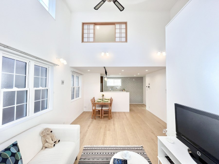 rO@̂郊rOIzŜ𖾂邭Ƃ炵ArOŜĴԂɂȂ܂B@