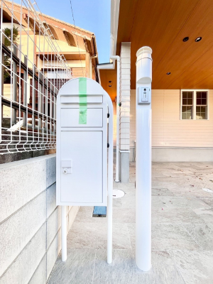 ���̑��@�V���v���f�U�C���̃|�X�g�B