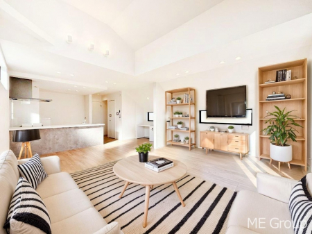 rO@vCoV[2KrO͖邭JՂI@ƋCGł