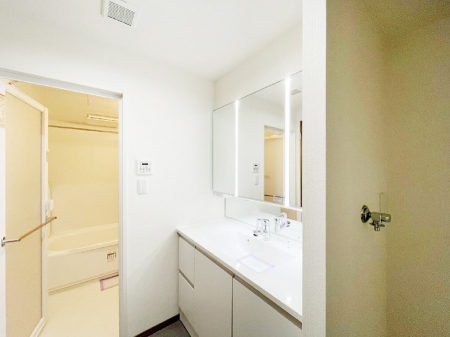 ���ʑ�E���ʏ��@������������ʉ��ώ��Œ��̐g�x�x�����K