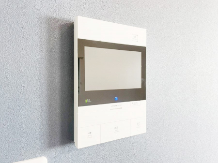 ���̑����ρ@TV���j�^�[�t�C���^�[�t�H�����t���Ă��ăZ�L�����e�B�[��  