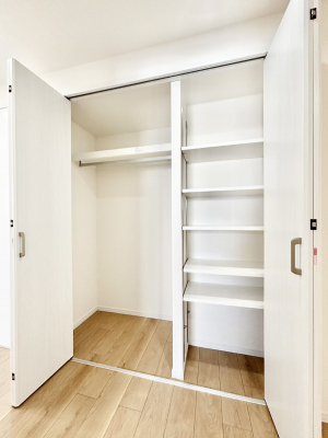 ���[�@�L�����[�B�|���p�����p�i�̃X�g�b�N�Ȃǂ�����������[�B 