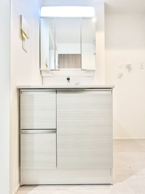 ���ʑ�E���ʏ��@�傫�����₷���O�ʋ��Ő�����������ʑ�́A�g�����Ȃ݃`�F�b�N�┧�̂������ɂ������߂ł��B 