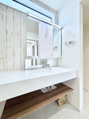 ���ʑ�E���ʏ��@�傫�����₷���O�ʋ��Ő�����������ʑ�́A�g�����Ȃ݃`�F�b�N�┧�̂������ɂ������߂ł��B 