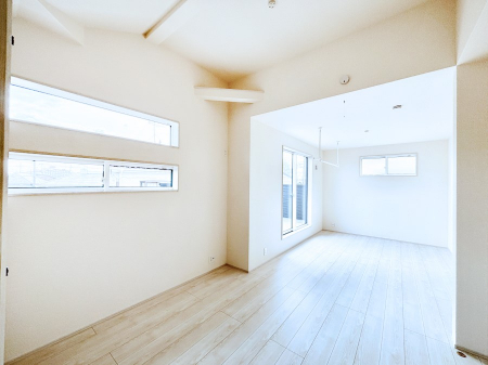 ���̑����ρ@�o���R�j�[���J�������v���X���Ă����2�K11.25���̗m��